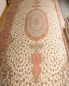 ONE OF A KIND TABRP IVORY 19'4" x 33'10"
