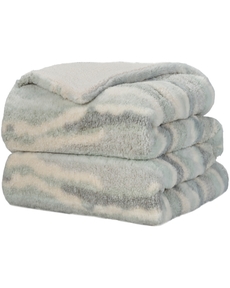 Faux Fur RD520 Seafoam 50" X 60" Throw Blanket
