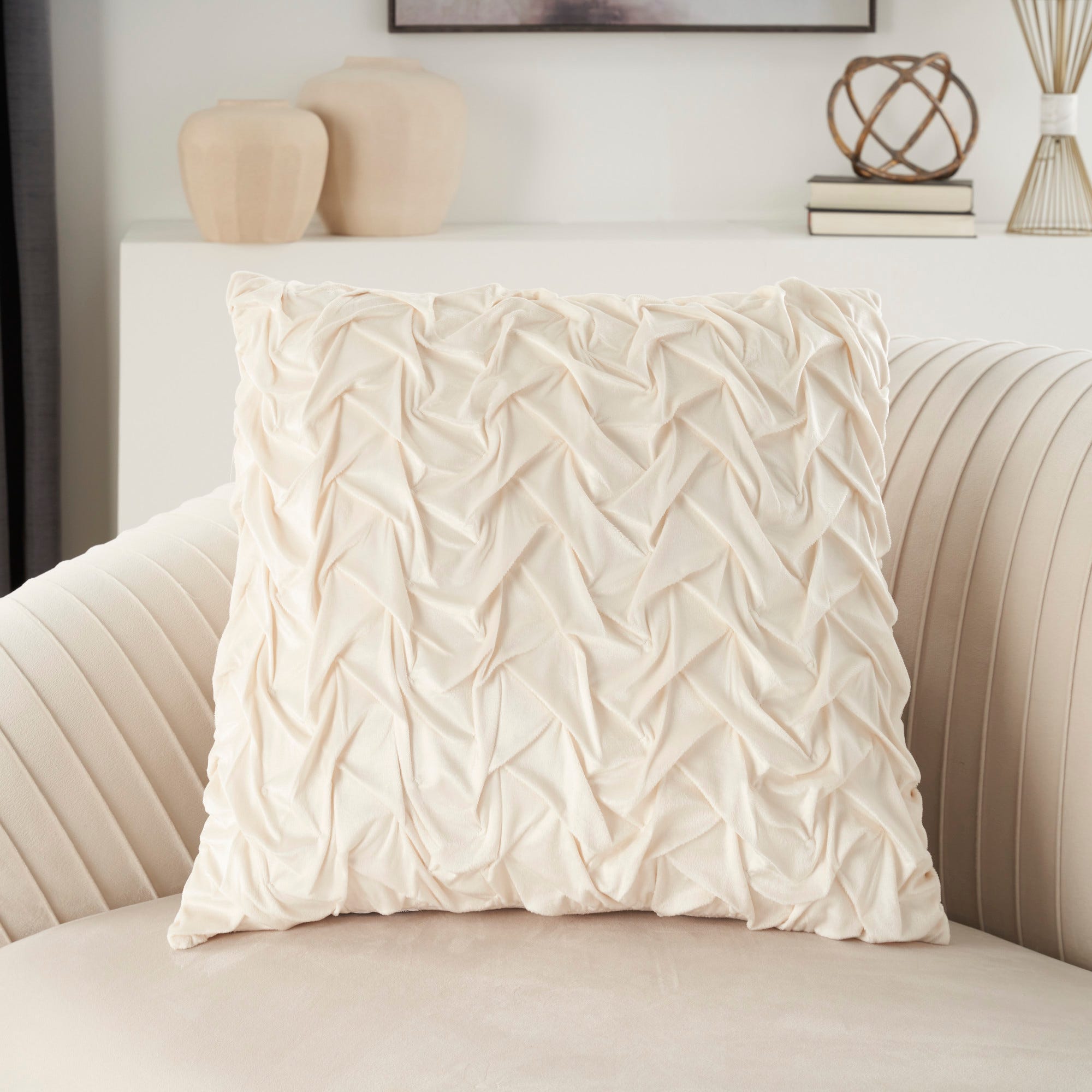 Mina victory home accents by nourison top