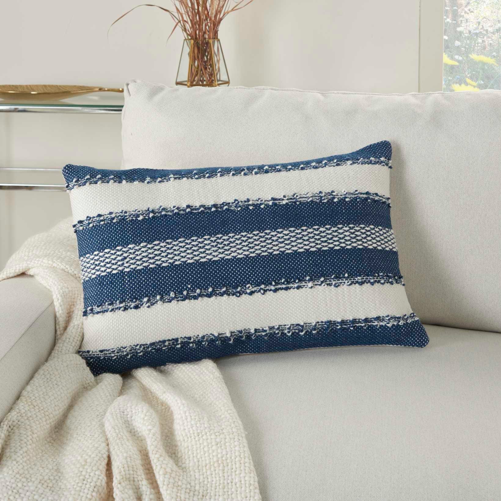 22 outdoor pillows shop