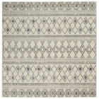 5' x 7' Area Rug