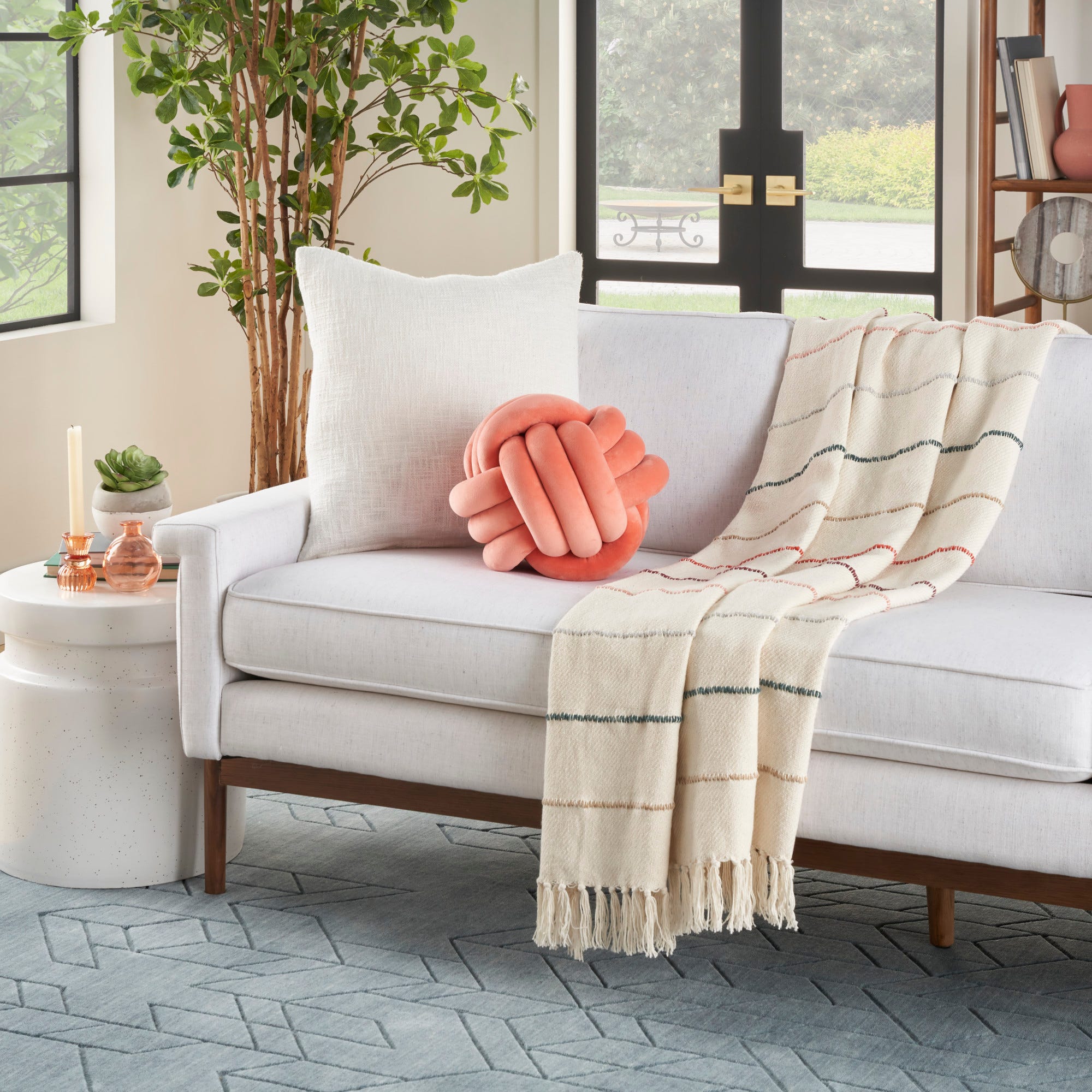 Mina victory by nourison clearance