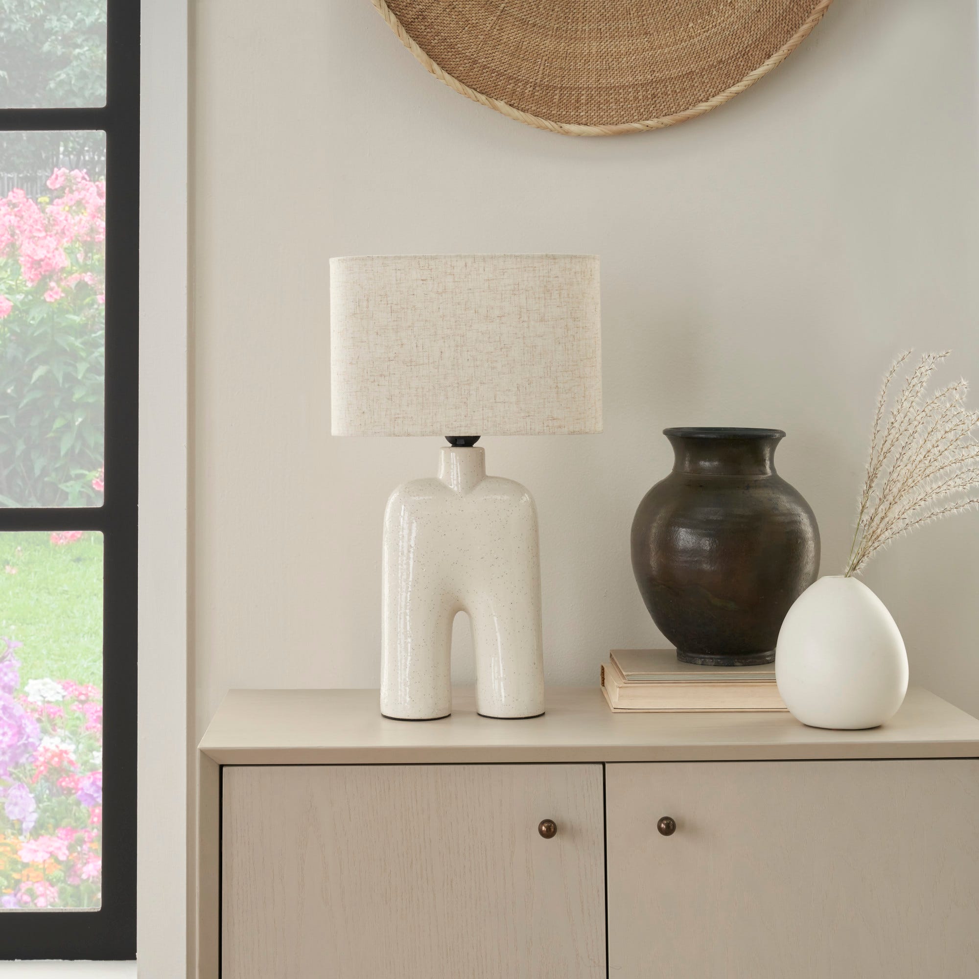 Off white ceramic table lamps outlet